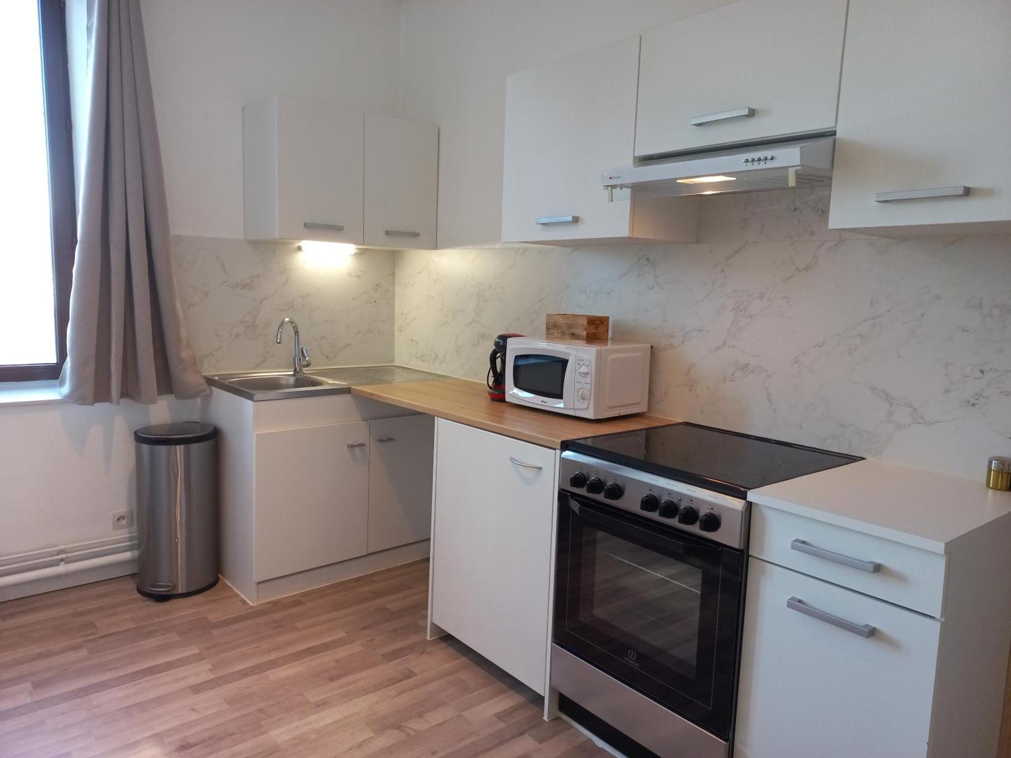 Appartement Les Iris, Au Calme, Proche Du Centre Remiremont Bagian luar foto